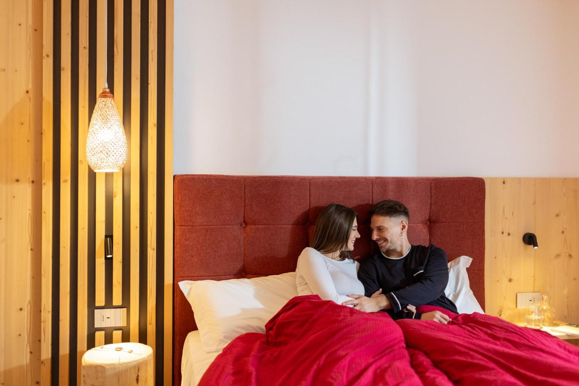 Hotel Alt Spaur Spormaggiore Kültér fotó