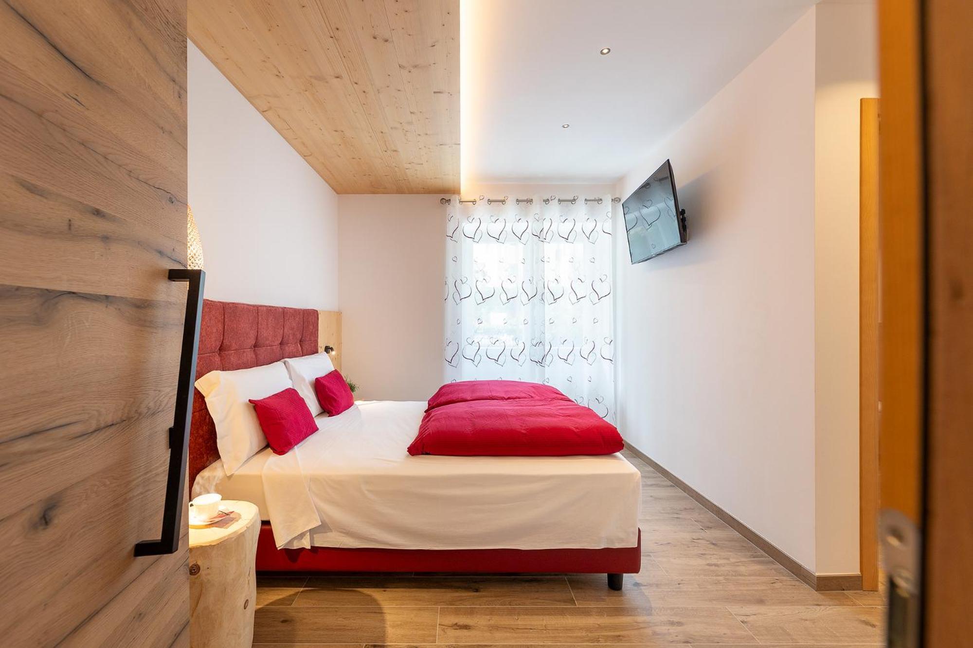 Hotel Alt Spaur Spormaggiore Kültér fotó