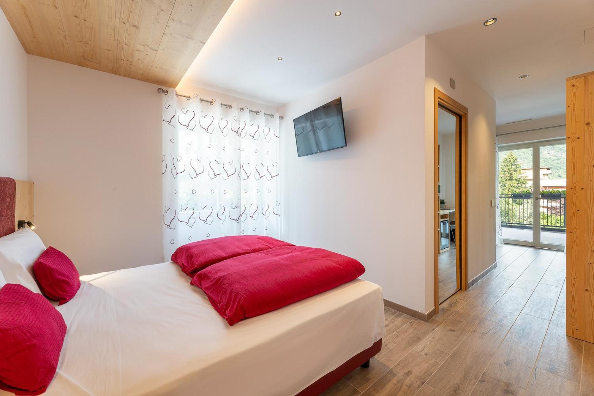 Hotel Alt Spaur Spormaggiore Kültér fotó