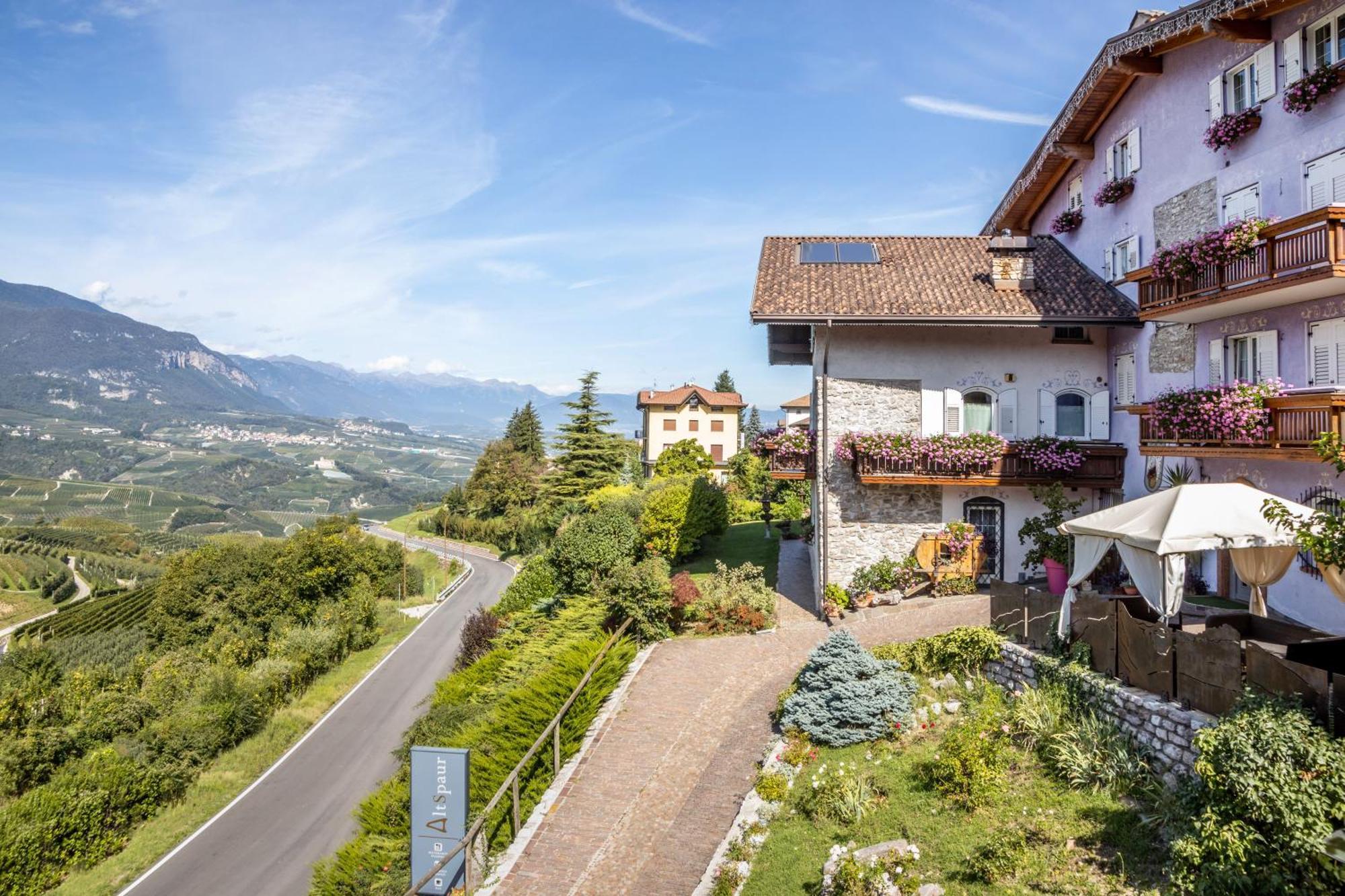 Hotel Alt Spaur Spormaggiore Kültér fotó